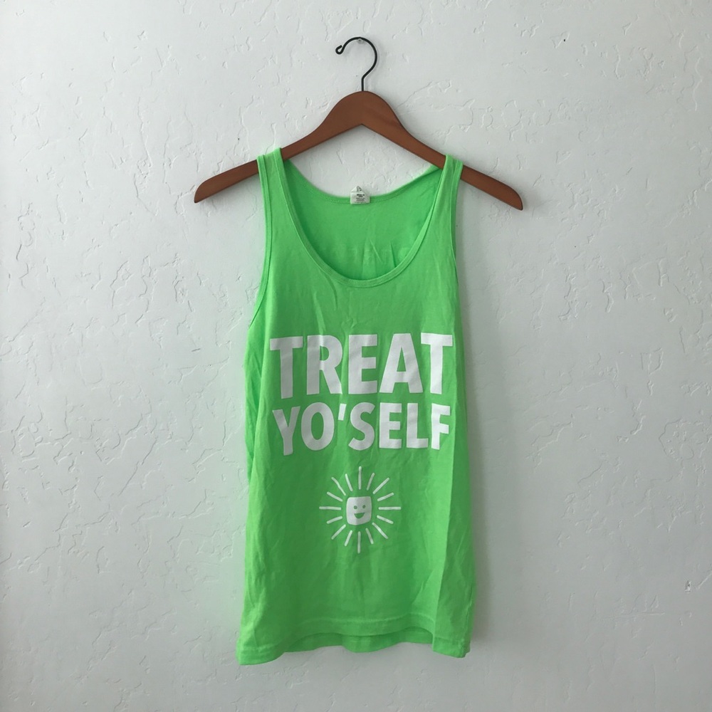 Brand new treat yo self tee