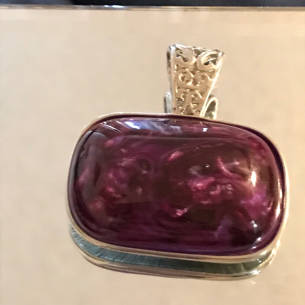 Lia Sophia purple stone pendant!