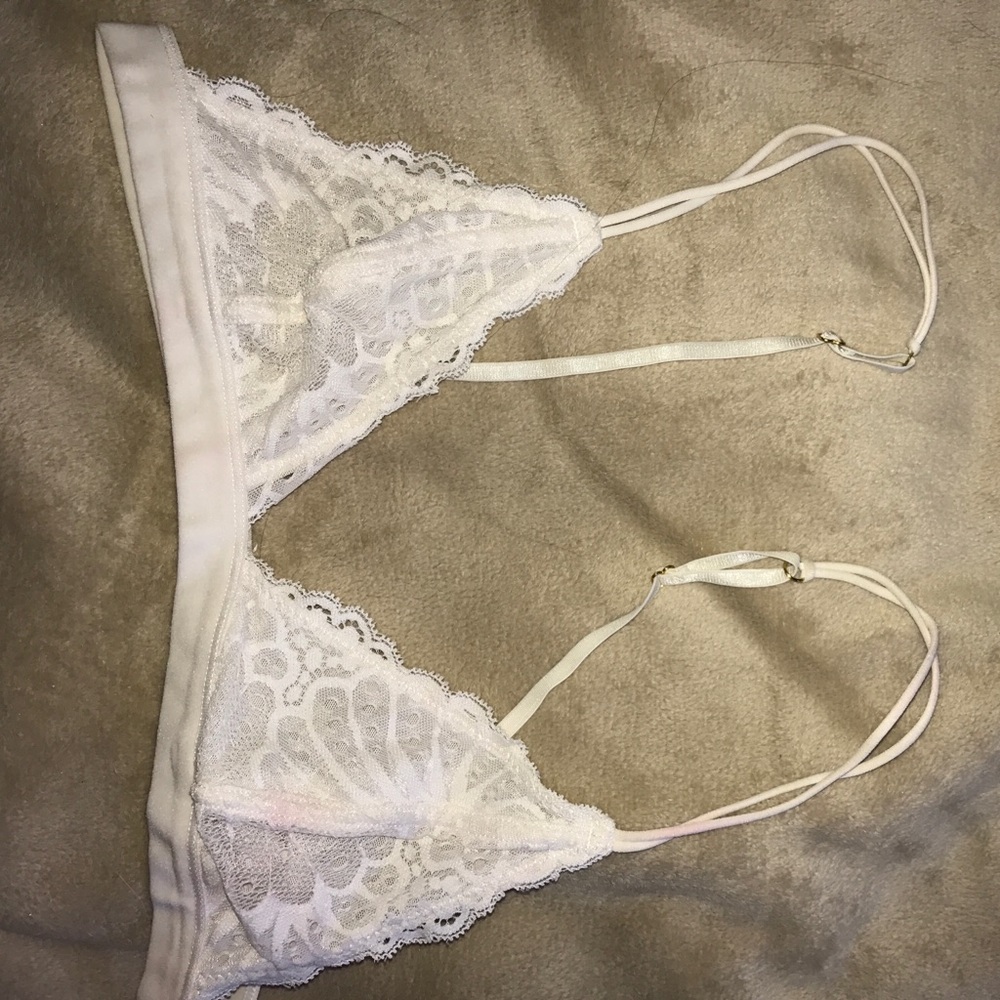 URBAN White bralette