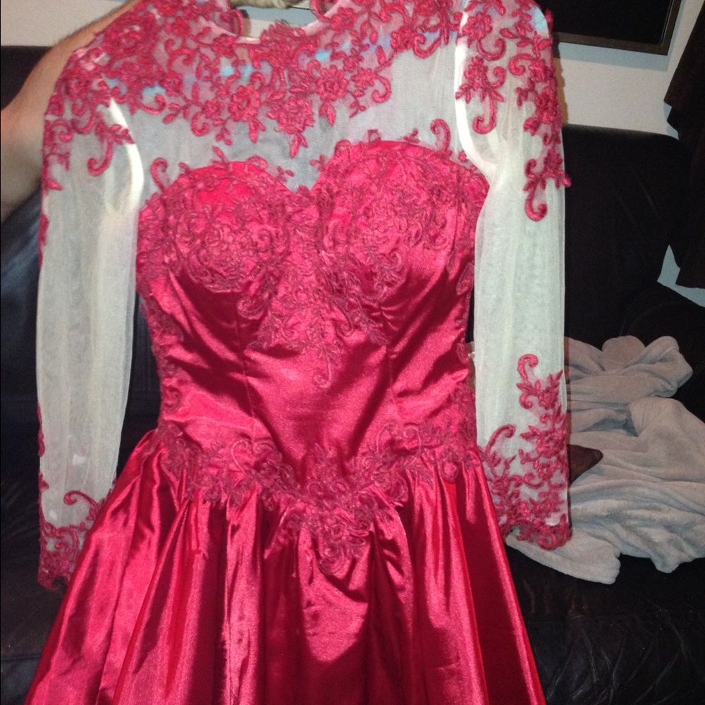 Small silk dress with mesh and embroidered details