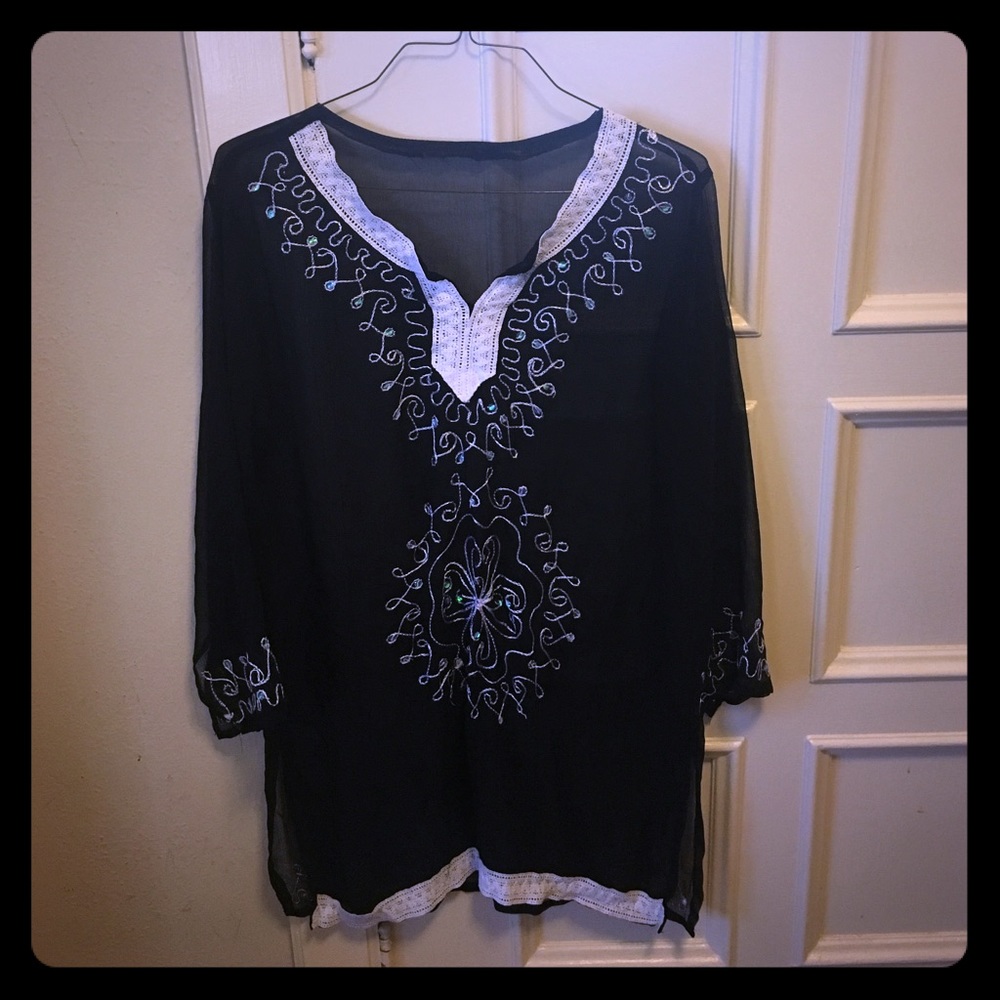 Black coverup tunic NWOT