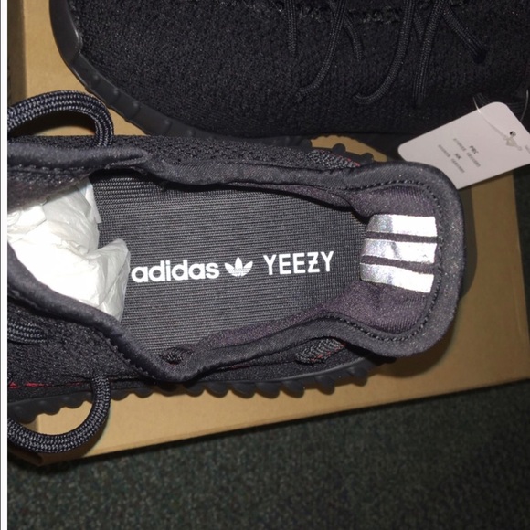 Yeezy boost v2