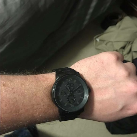 Citizen Eco-Drive Nighthawk - Picture 1 of 3