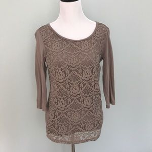 3/4 sleeve lace top