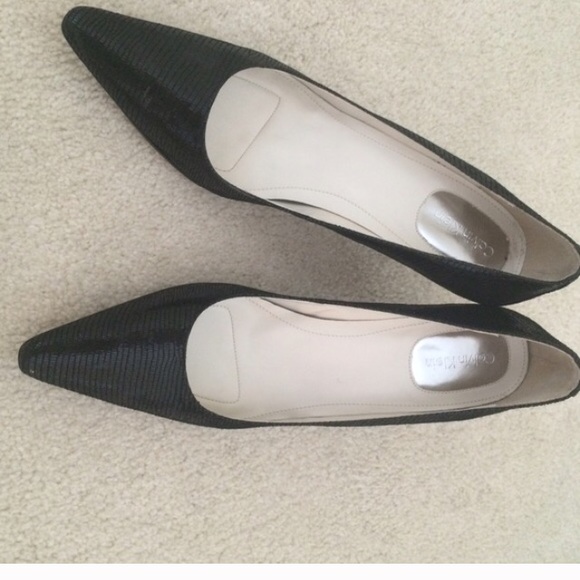 Calvin Klein 8.5 heels - Picture 1 of 4