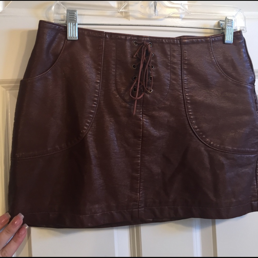 90's XXI mini skirt (lace up)