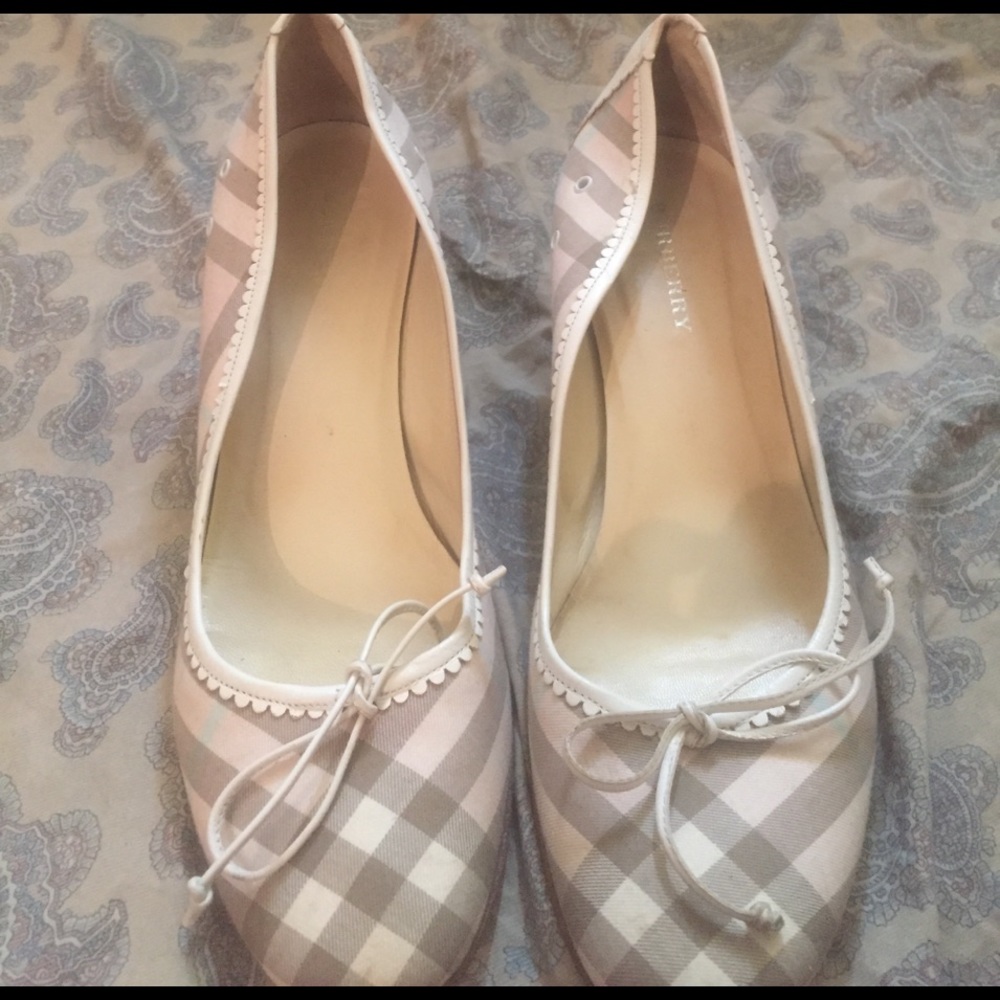 Burberry heels