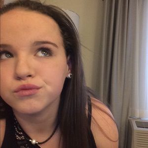 Meet your Posher, Grace