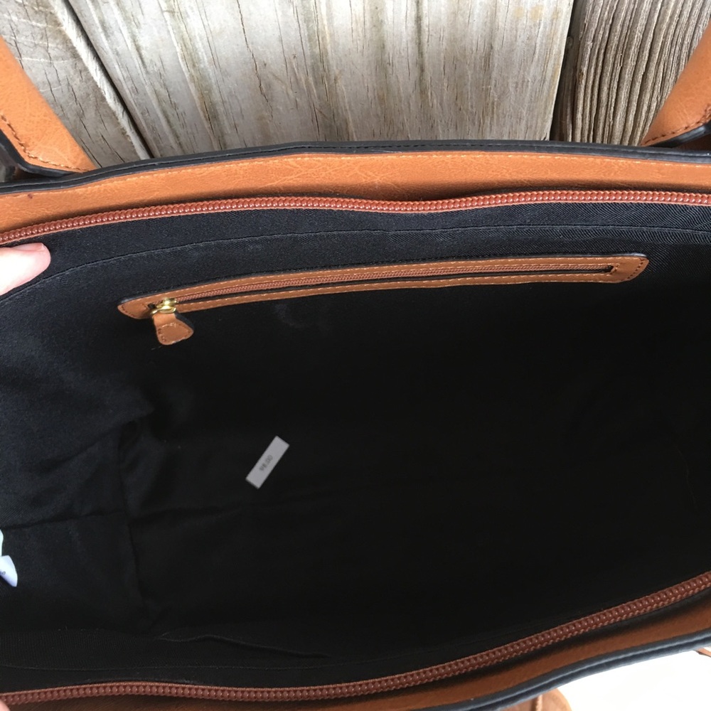 Closet Liquidation Sale❗️Final Price❗️ - Picture 4 of 6