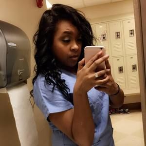 Meet your Posher, Sasha