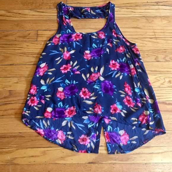 O'Neil Floral High Low Tank - Picture 1 of 3