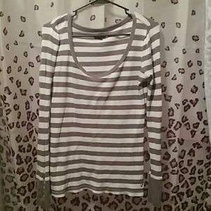 American eagle women's long sleeve shirt