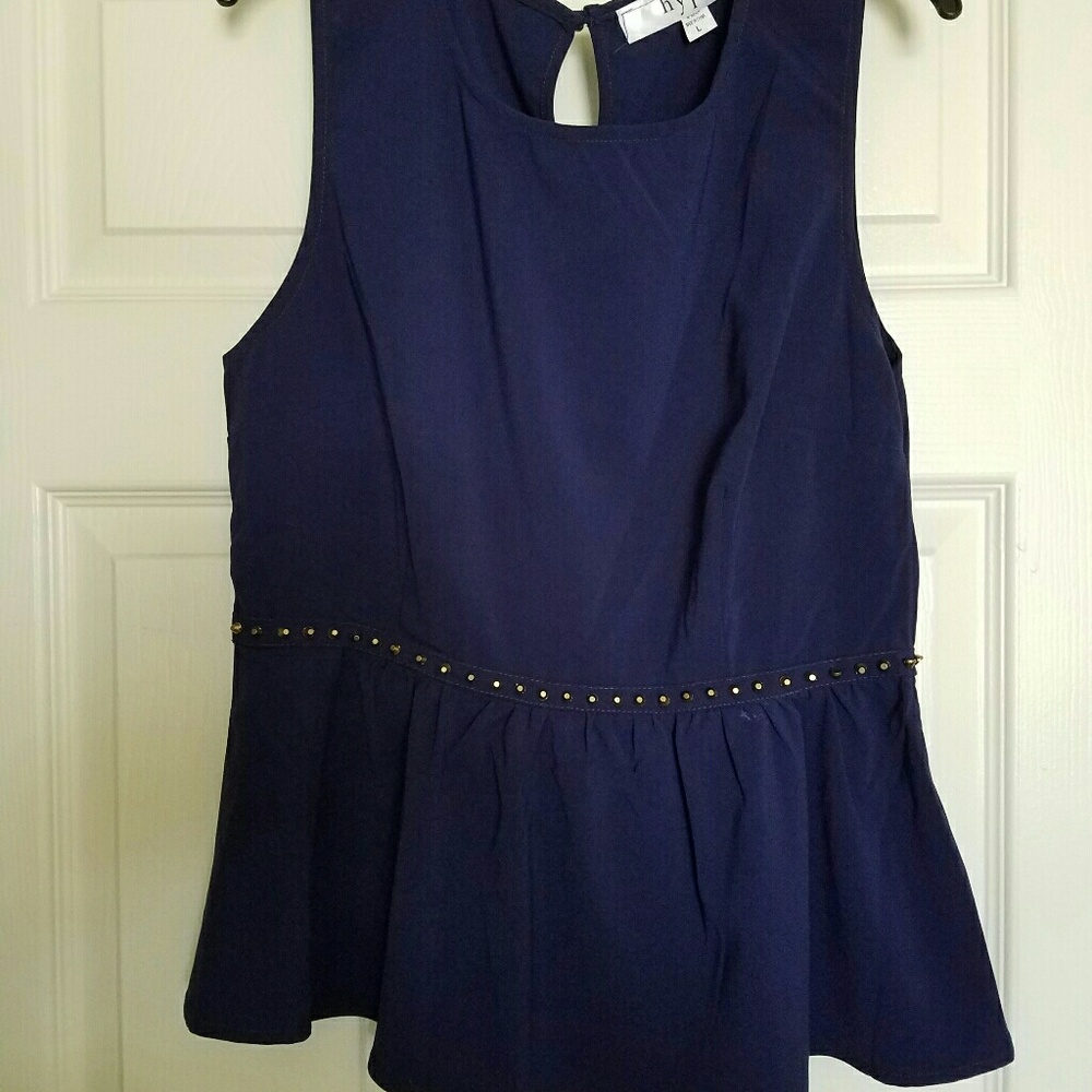 Brand new! (L) fits like Medium in size