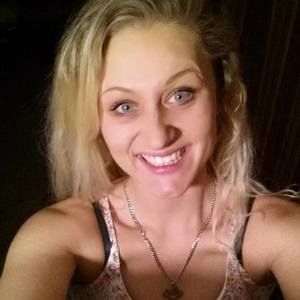 Meet your Posher, Claudine