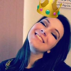 Meet your Posher, Leanna