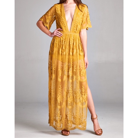 LAST ONE • Yellow Lace Maxi Dress - Picture 2 of 5