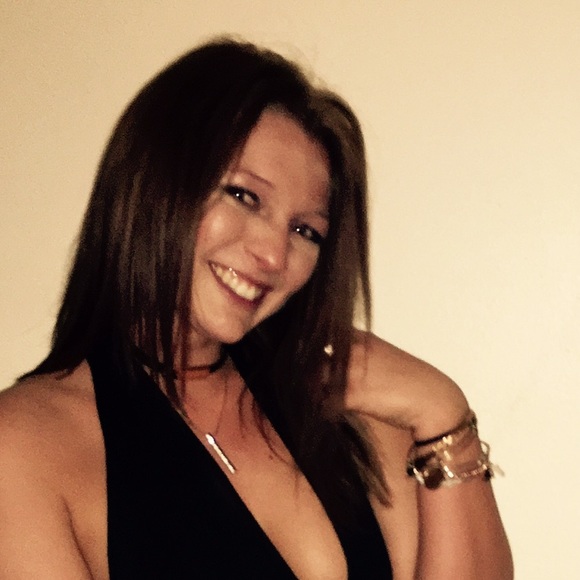 Meet your Posher, Haleigh - Picture 1 of 1