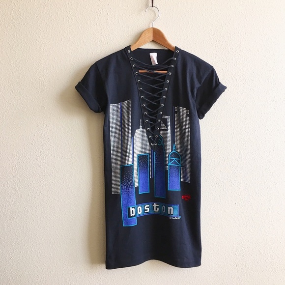 Vintage Tops - ’80s / Boston Glitter Tee