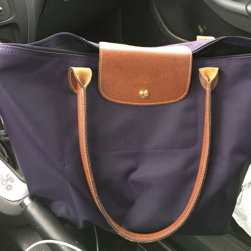 Longchamp purse