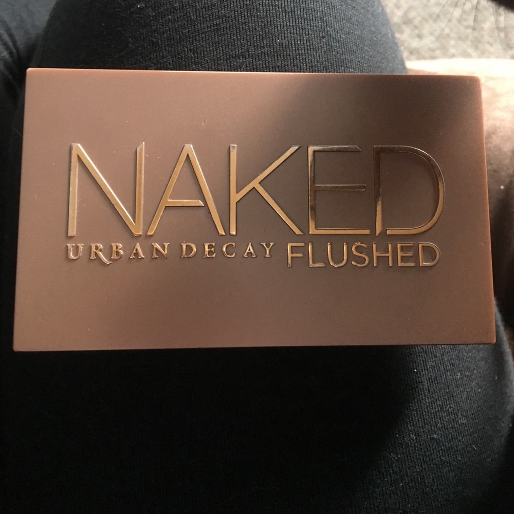 Urban decay Naked flushed palette