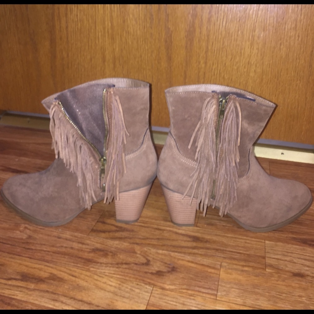 Rampage fringe booties