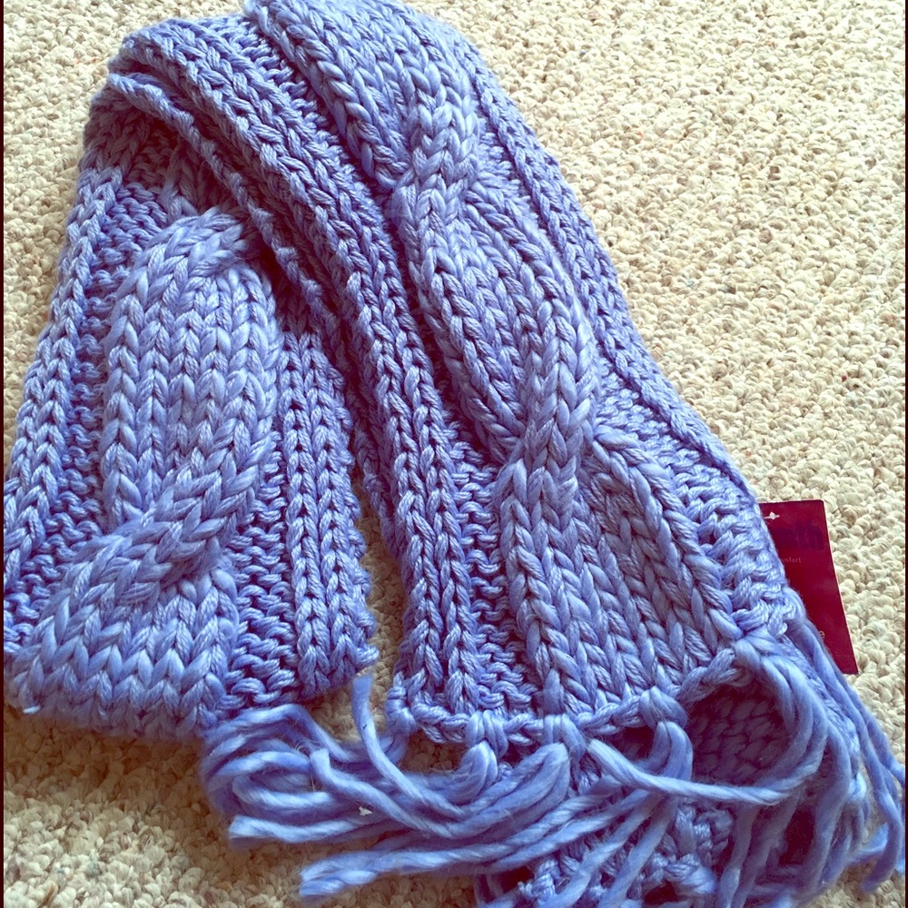 Liz Clairborne Cozy Comfort Scarf
