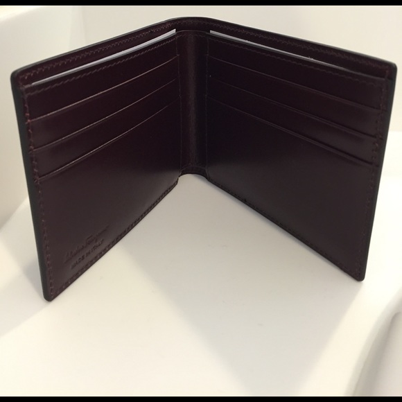 Salvatore ferragamo red wallet - Picture 3 of 4
