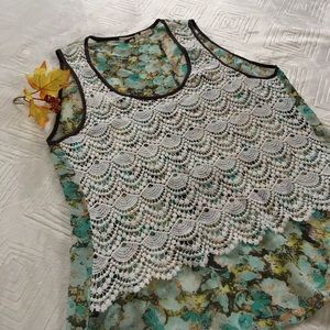 Miss Me split back top with crochet overlay L