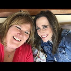 Meet your Posher, Sherry