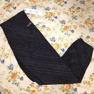 NWT Calvin Klein Performance workout tight