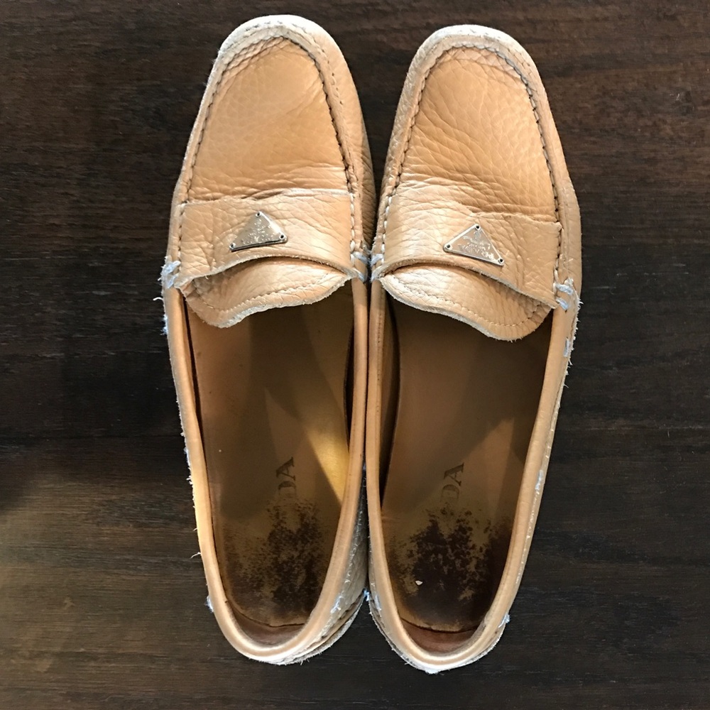 Prada Size 36 Leather Driving Loafers