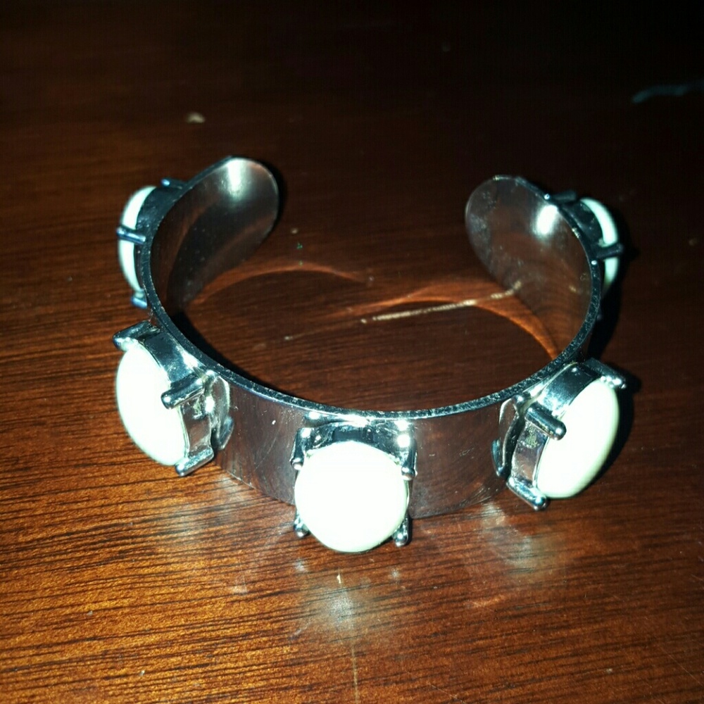 Cuff  bracelet