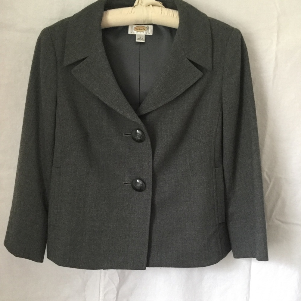 🎉SALE!!🎉 Talbots gray blazer