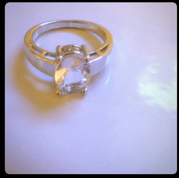 Zales Jewelry - ⚠️SOLD ⚠️White Sapphire 925 Silver ring