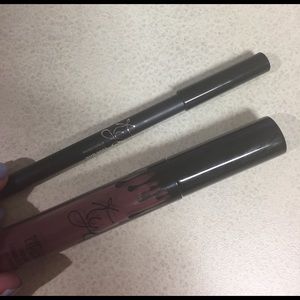 Kylie jenner LipKit (LOVE BITE)