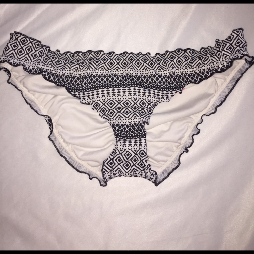 Victoria's Secret Ruffle Cheeky Bikini Bottoms
