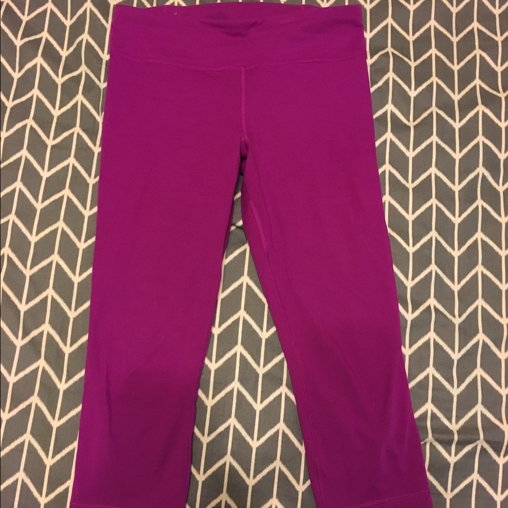 Under armour fitted leggings