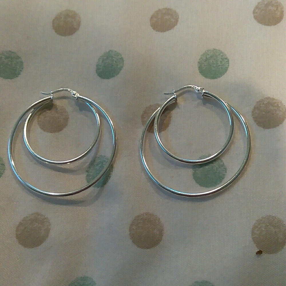 .925 stamped Sterling silver earrings