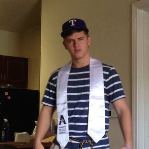 Meet your Posher, Sam