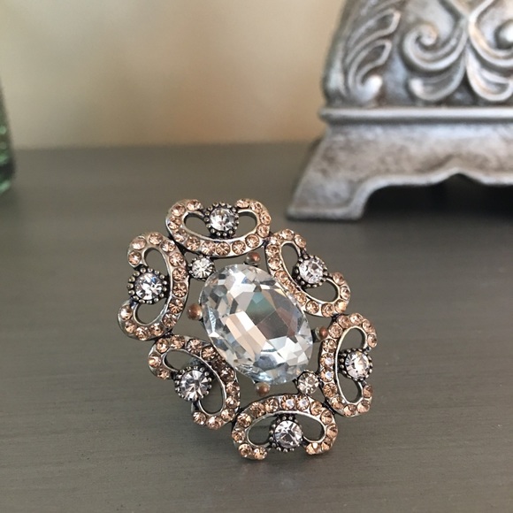 Boutique Jewelry - 🎉HP Clear Pink Diamond Jeweled Cocktail Ring 7