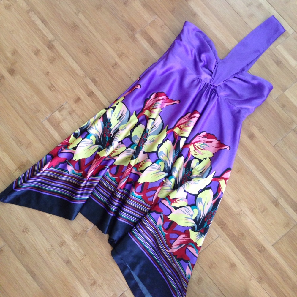 One shoulder handkerchief hem dress