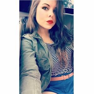 Meet your Posher, Auna