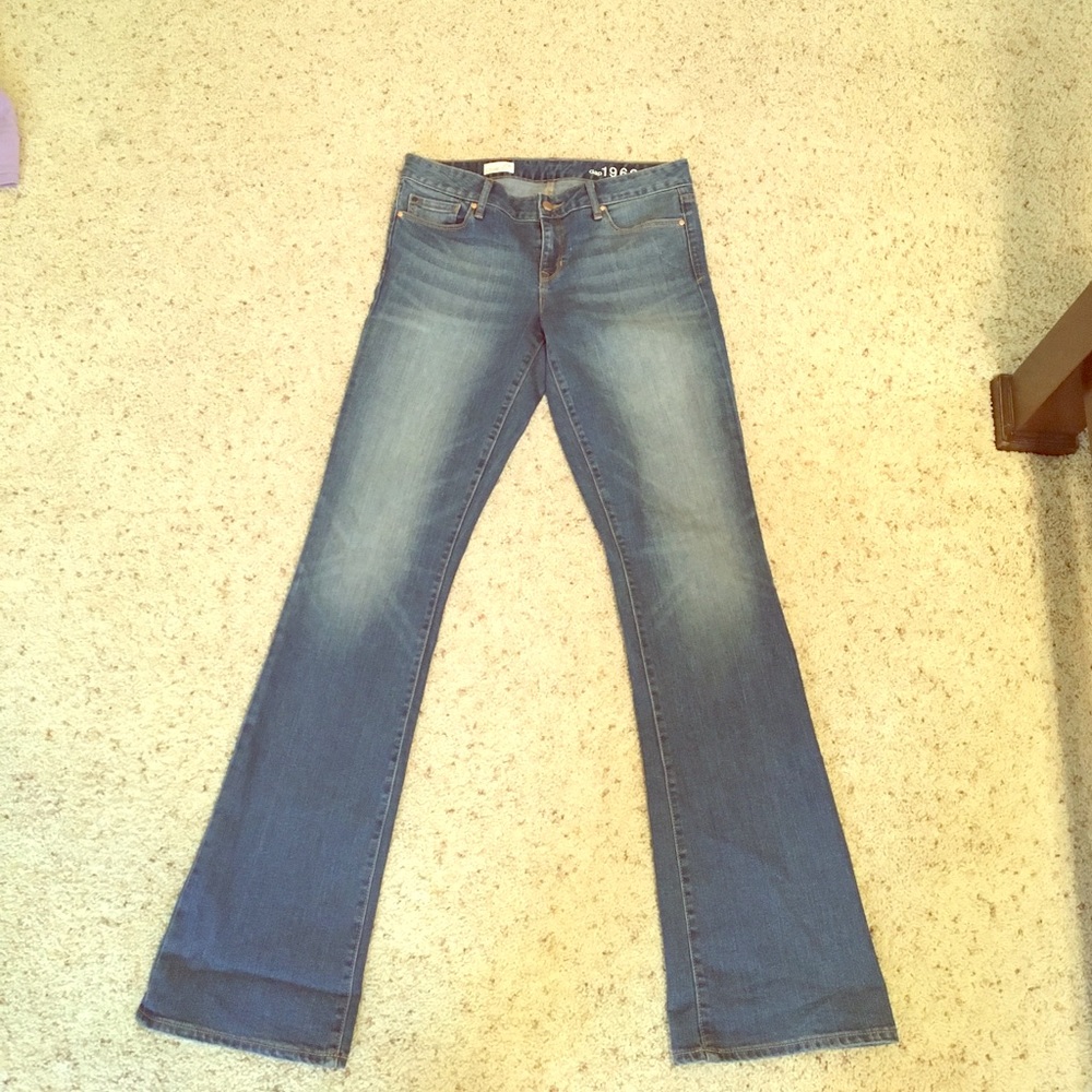 Stretchy GAP jeans- size 29L