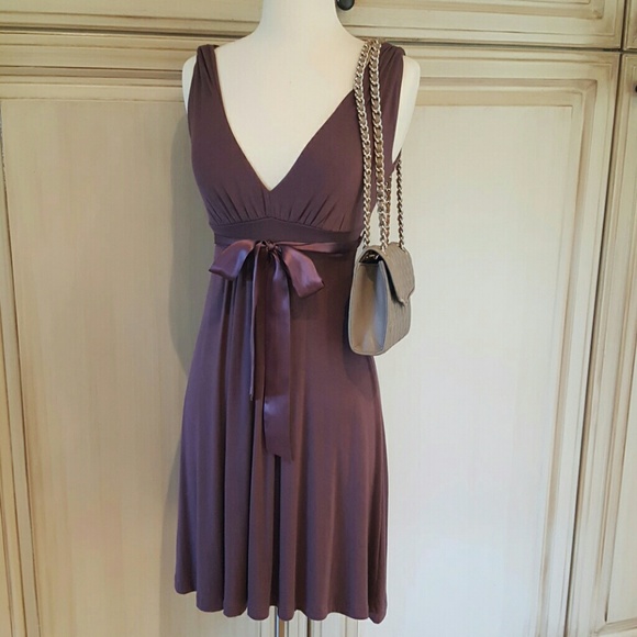 Ladies light plum color dress - Picture 2 of 3