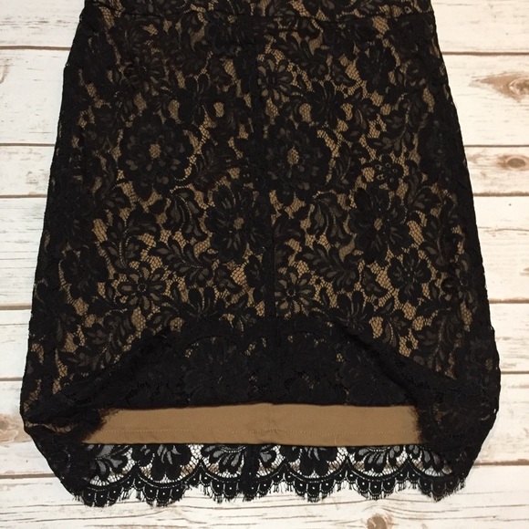Cache Black Lace Skirt Size 4 - Picture 4 of 7