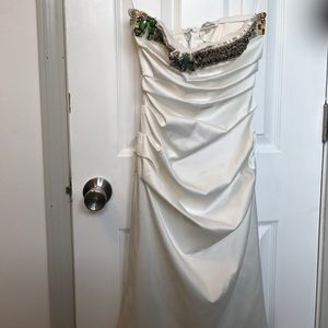 Fitted mandalay white mini dress