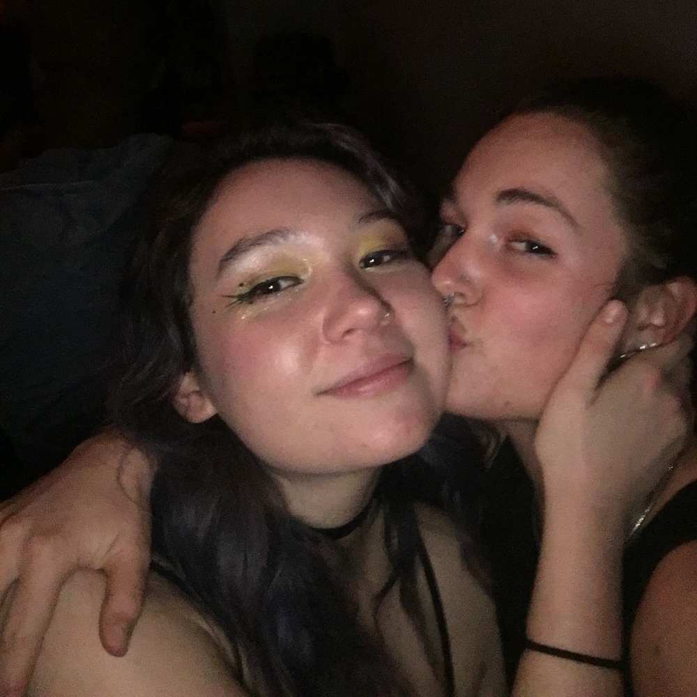 Meet your Posher, Jade