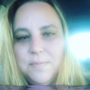 Meet your Posher, Tonia