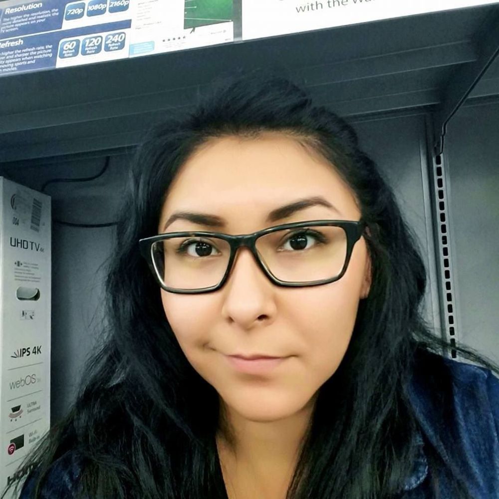 Meet your Posher, Moe