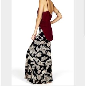 Novella Royale Broken Wing Skirt - Black Dahlia